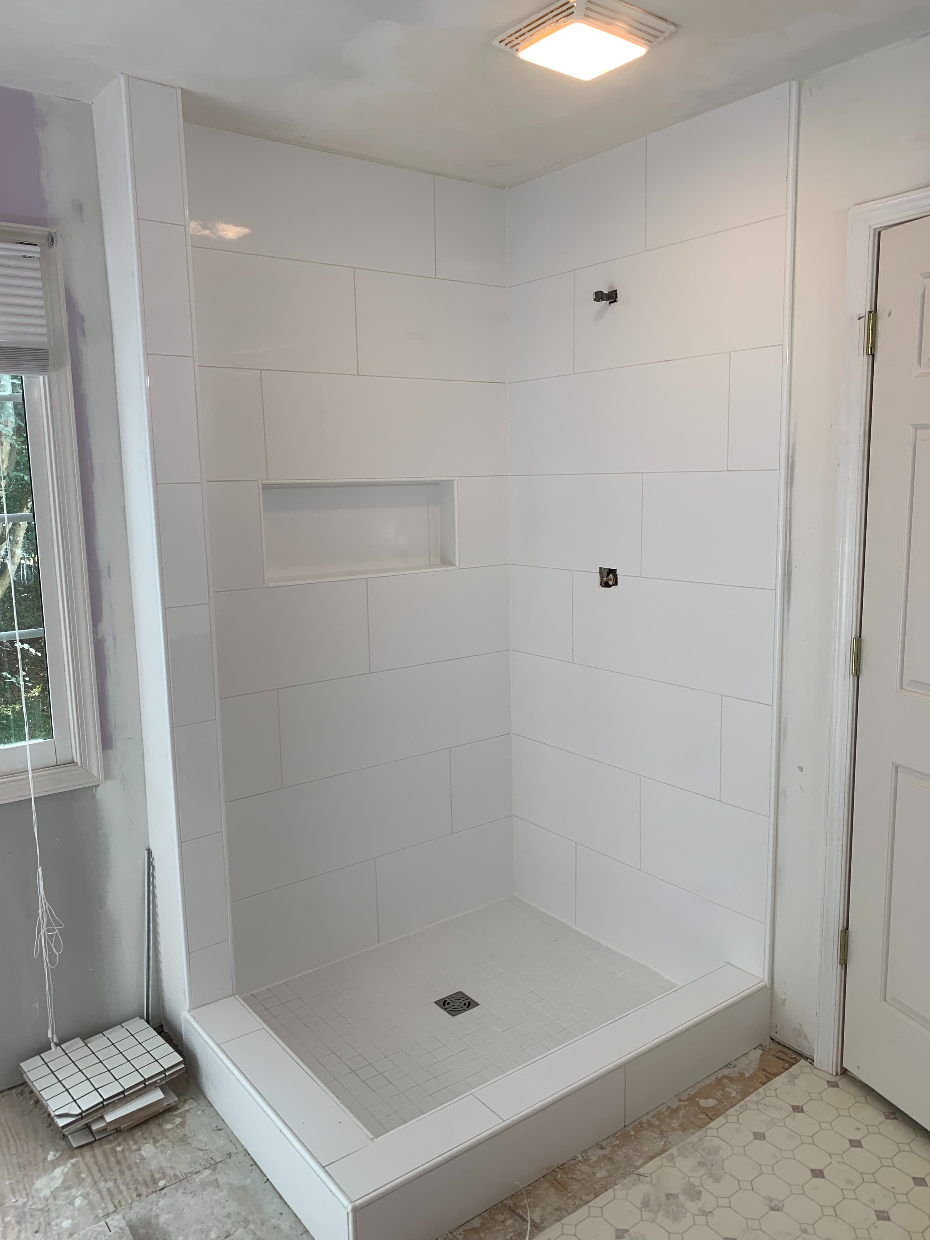 Bathroom tile | Carpetland USA of Virginia